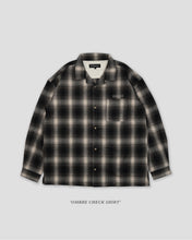 Laden Sie das Bild in den Galerie-Viewer, Nomadik - Ombre Check Shirt black