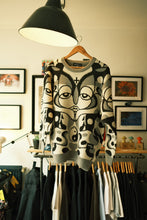 Laden Sie das Bild in den Galerie-Viewer, Nomadik - Dayze Jaquard Sweater