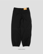 Laden Sie das Bild in den Galerie-Viewer, Nomadik - Grind Pant black