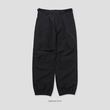 Laden Sie das Bild in den Galerie-Viewer, Nomadik - Grind Pant black