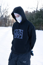 Laden Sie das Bild in den Galerie-Viewer, Howl - Hugo Hoodie