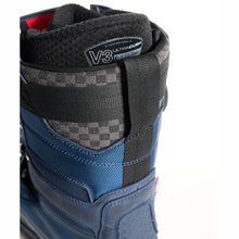 Laden Sie das Bild in den Galerie-Viewer, Vans - Infuse Cannon Cummins Boot