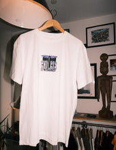 Laden Sie das Bild in den Galerie-Viewer, Endless - Umbrella Tee white