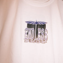 Laden Sie das Bild in den Galerie-Viewer, Endless - Umbrella Tee white