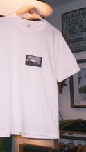 Laden Sie das Bild in den Galerie-Viewer, Endless - Super 8 Tee ready to dye