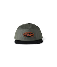 Laden Sie das Bild in den Galerie-Viewer, Former - Flatline Cap washed green