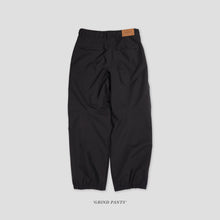 Laden Sie das Bild in den Galerie-Viewer, Nomadik - Grind Pant black