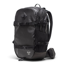 Laden Sie das Bild in den Galerie-Viewer, Herschel - All Season Pro Backpack 36L black