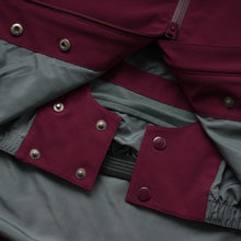 Laden Sie das Bild in den Galerie-Viewer, Howl - Taped Snow Jacket burgundy