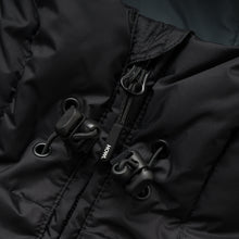 Laden Sie das Bild in den Galerie-Viewer, Howl - Puffy Jacket black