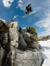 Laden Sie das Bild in den Galerie-Viewer, Flower Snowboards - Team Board