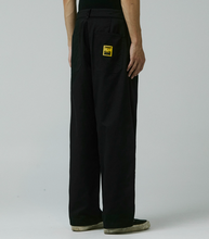 Laden Sie das Bild in den Galerie-Viewer, FORMER - Reynolds Work Pant black